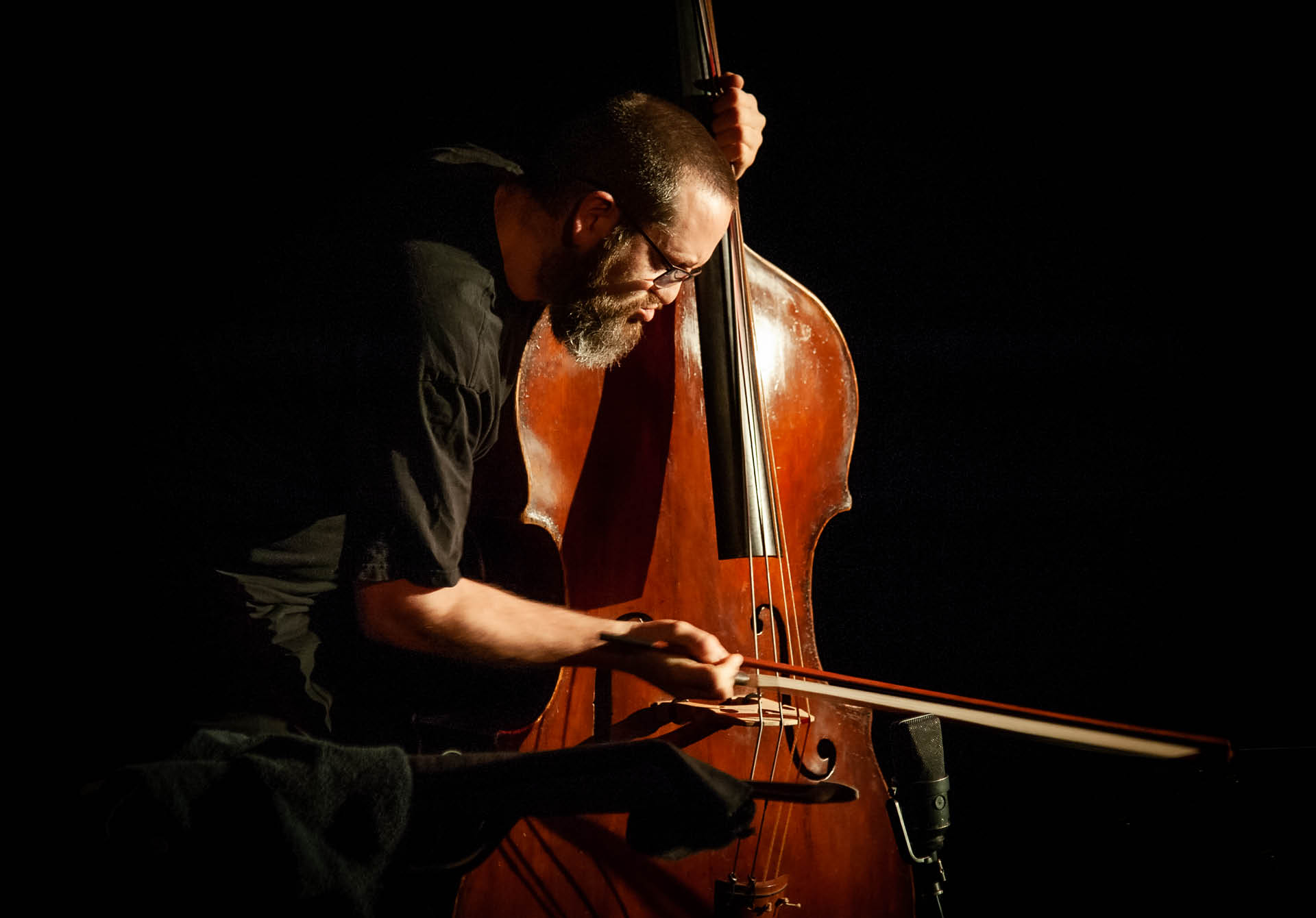 Jason Seizer · tenor saxophone